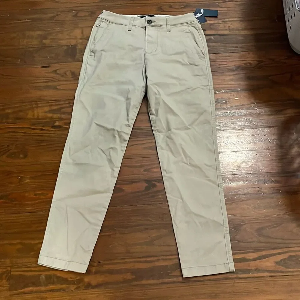 Hollister athletic skinny Chino size 26 x 30  men’s